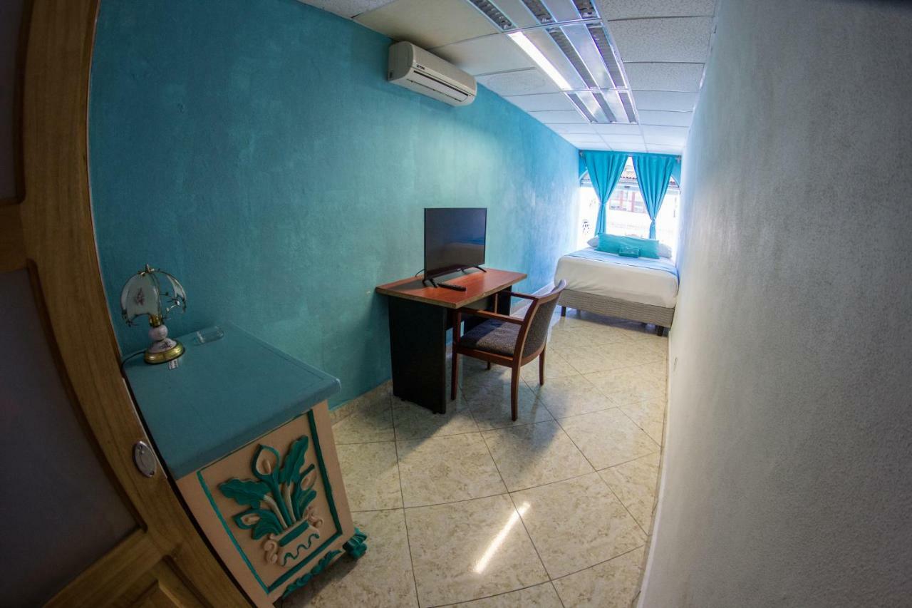 Boutique Basic Hotel Puerto Vallarta Exterior foto